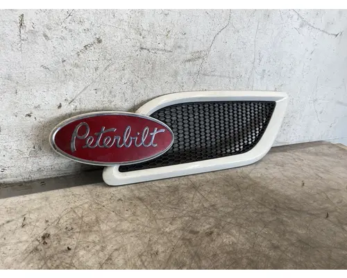 Body Parts, Misc. PETERBILT 386 Frontier Truck Parts