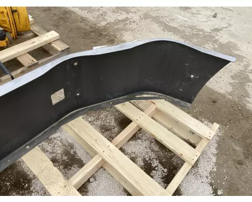 Peterbilt 386 Bumper Assembly, Front