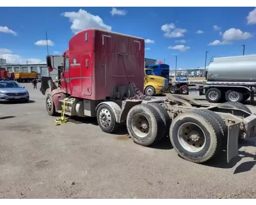 Peterbilt 386 Cab