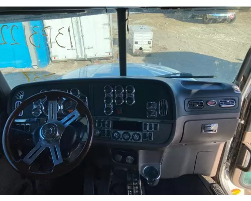 Peterbilt 386 Dash Assembly