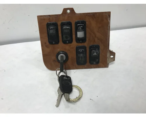 Peterbilt 386 Dash Assembly