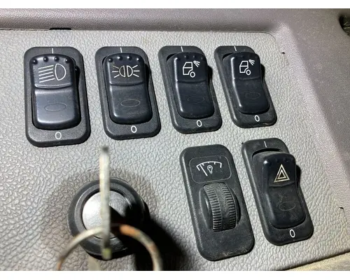 Peterbilt 386 Dash Assembly