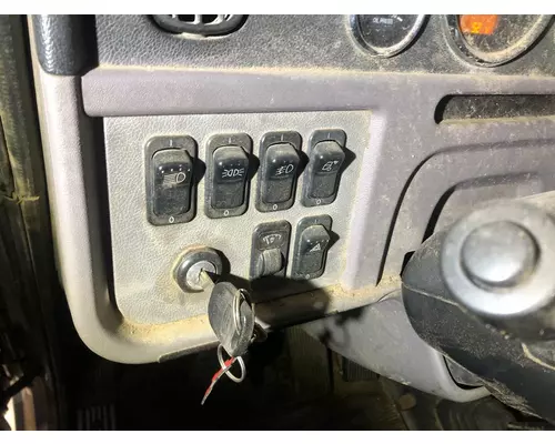 Peterbilt 386 Dash Assembly