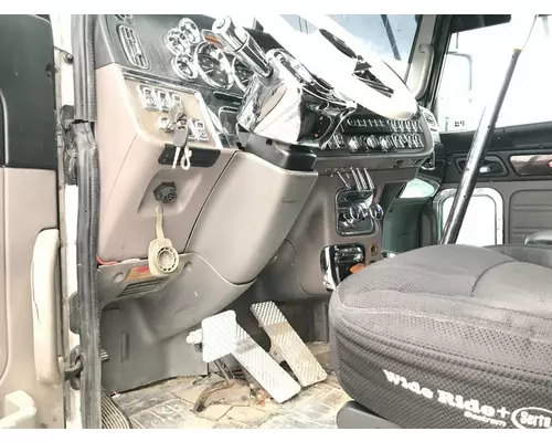 Dash Assembly Peterbilt 386 Vander Haags Inc Cb