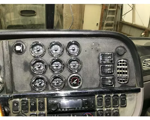 Peterbilt 386 Dash Assembly