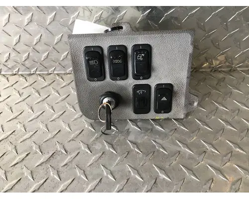 Dash / Console Switch PETERBILT 386 Frontier Truck Parts