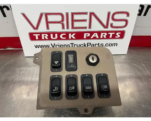 Dash Panel PETERBILT 386 Vriens Truck Parts