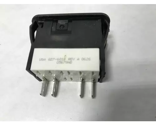 Peterbilt 386 DashConsole Switch