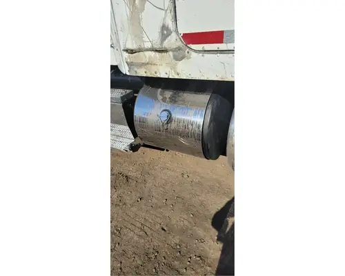 DEF Tank PETERBILT 386 Geco - Dinuba