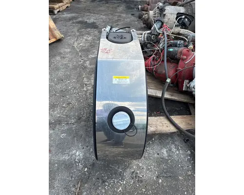 DEF Tank PETERBILT 386 Usa Trade &amp; Exports Inc