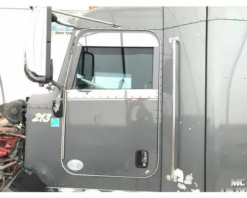 Peterbilt 386 Door Assembly, Front