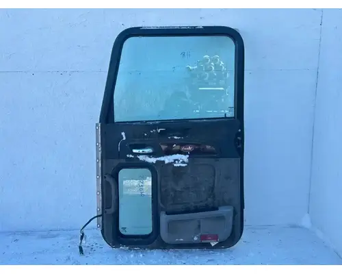 Peterbilt 386 Door Assembly, Front