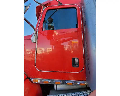 Door Assembly, Front Peterbilt 386 HOLST TRUCK PARTS
