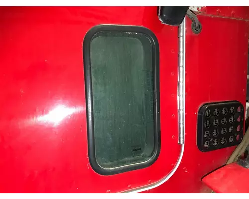 Door Glass, Front Peterbilt 386 Vander Haags Inc Sf