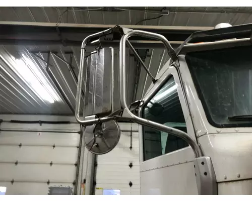 Peterbilt 386 Door Mirror