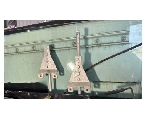 Door Window Regulator, Front PETERBILT 386 LKQ Heavy Truck - Goodys