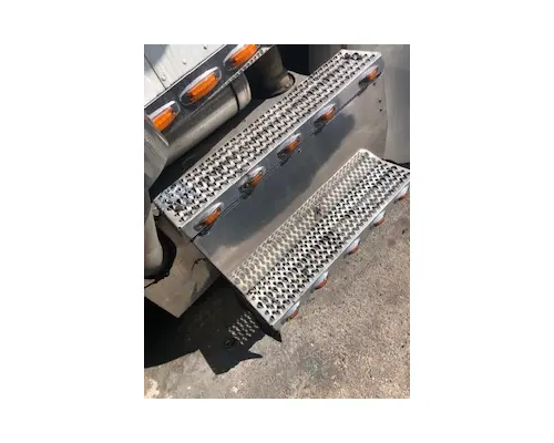 DPF (Diesel Particulate Filter) PETERBILT 386 American Truck Salvage