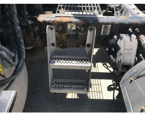 Brackets, Misc. Peterbilt 386 Vander Haags Inc Kc