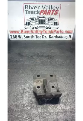 Peterbilt 386 Engine Mounts