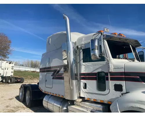 Peterbilt 386 Exhaust Assembly