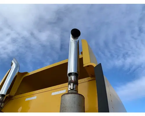 Peterbilt 386 Exhaust Pipe