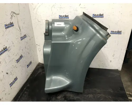 Peterbilt 386 Fairing (Side)
