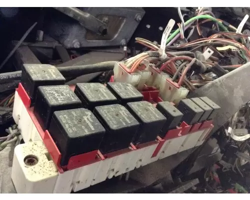 Peterbilt 386 Fuse Box