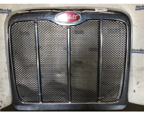 Peterbilt 386 Grille