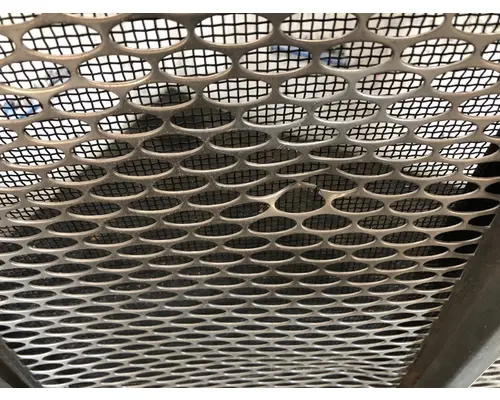 Peterbilt 386 Grille
