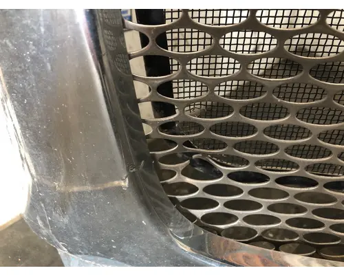 Peterbilt 386 Grille
