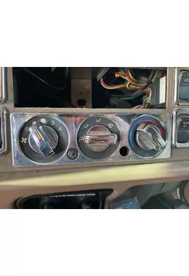 Peterbilt 386 Heater & AC Temperature Control