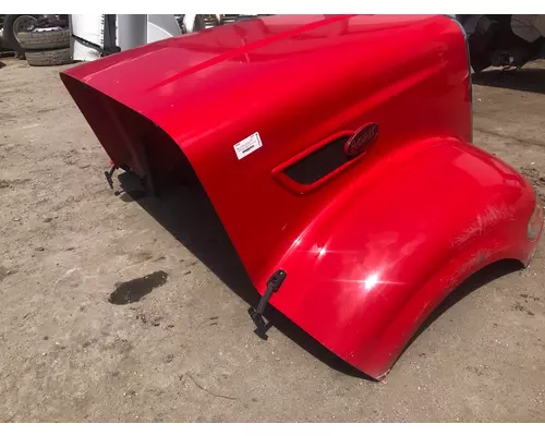 Peterbilt 386 Hood