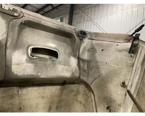 Peterbilt 386 Hood