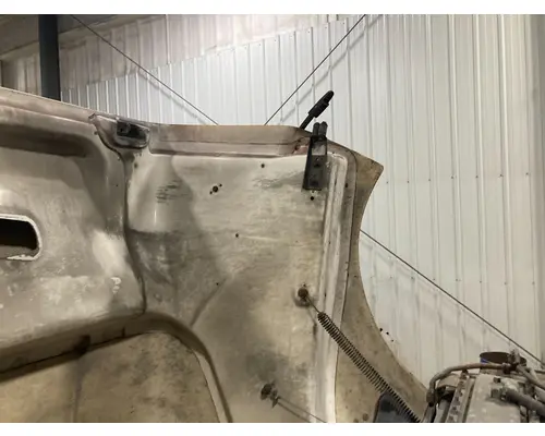 Peterbilt 386 Hood