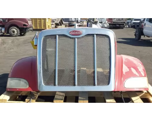Hood Peterbilt 386 Garabedian Equipment Company
