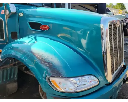 Peterbilt 386 Hood