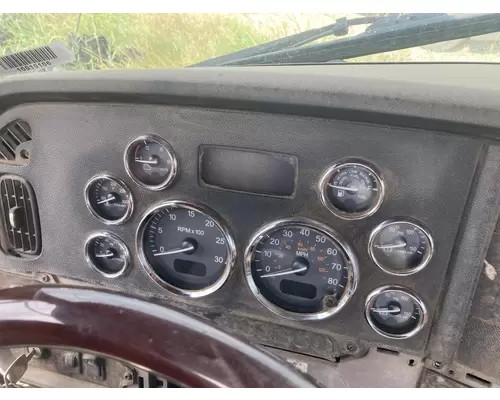 Peterbilt 386 Instrument Cluster