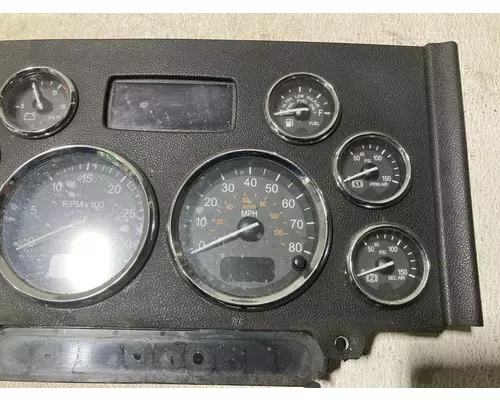 Peterbilt 386 Instrument Cluster