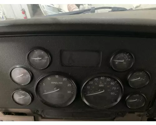 Peterbilt 386 Instrument Cluster