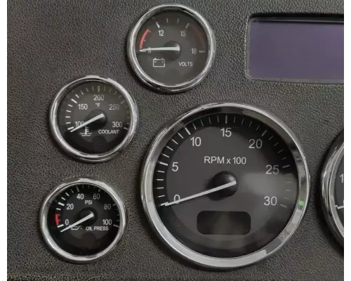 Peterbilt 386 Instrument Cluster