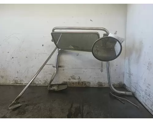 Peterbilt 386 Mirror (Side View)