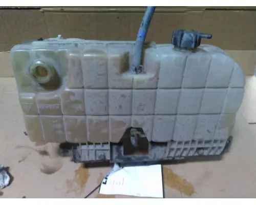 Radiator Overflow Bottle PETERBILT 386 LKQ Geiger Truck Parts