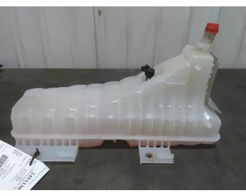 Radiator Overflow Bottle PETERBILT 386 LKQ Heavy Truck Maryland