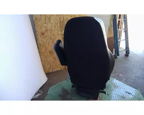 Seat, Front PETERBILT 386 LKQ Western Truck Parts