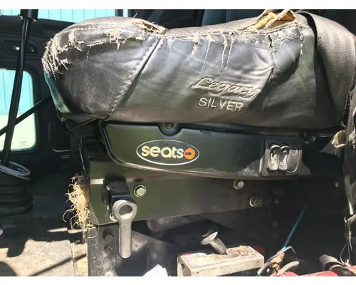 Peterbilt 386 Seat (Air Ride Seat)