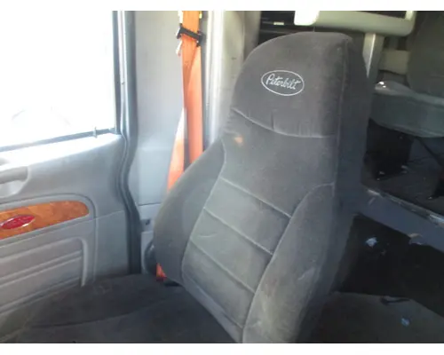 Seat, Front PETERBILT 386 LKQ Heavy Truck - Tampa