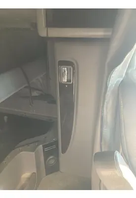 Peterbilt 386 Sleeper Cabinets