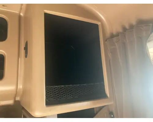 Peterbilt 386 Sleeper Cabinets
