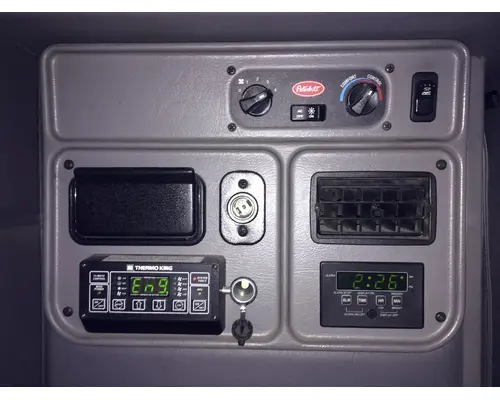 Peterbilt 386 Sleeper Controls