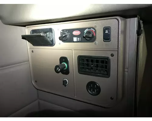 Peterbilt 386 Sleeper Controls